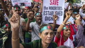 Bangladesh Violence: चुनाव से पहले बांग्लादेश में क्या होने लगा? हिंदू समुदाय के डर की असली वजह
